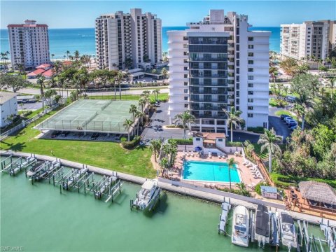 Vanderbilt Beach Naples Real Estate