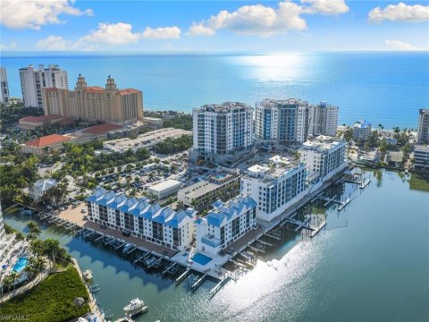 Vanderbilt Beach Naples Real Estate