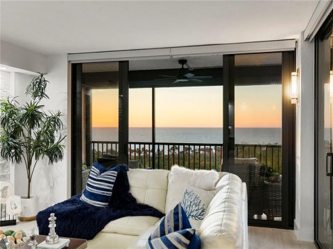 Vanderbilt Beach Naples Real Estate