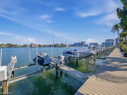 Vanderbilt Beach Naples Real Estate