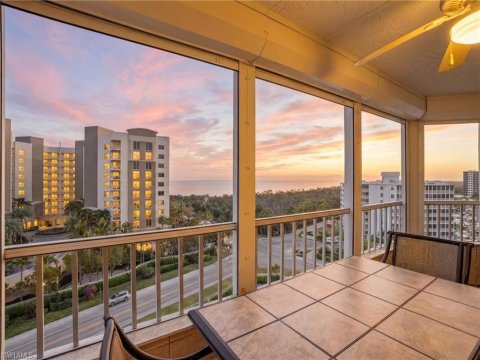 Vanderbilt Beach Naples Real Estate