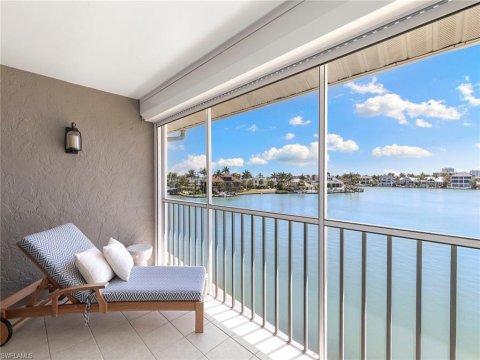 Vanderbilt Beach Naples Real Estate