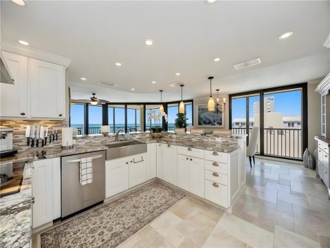 Vanderbilt Beach Naples Real Estate