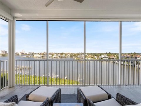 Vanderbilt Beach Naples Real Estate