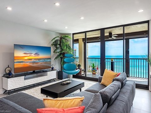 Vanderbilt Beach Naples Real Estate