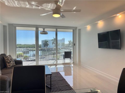 Vanderbilt Beach Real Estate