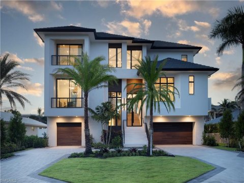 Vanderbilt Beach Real Estate