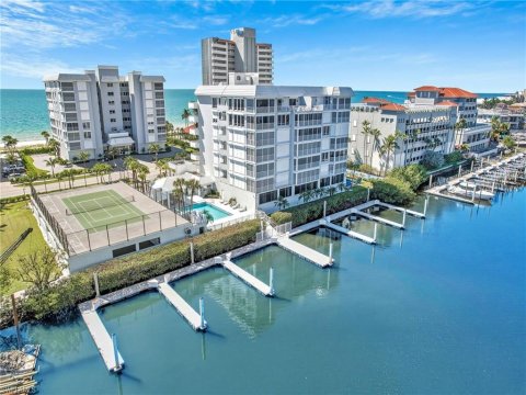 Vanderbilt Beach Real Estate