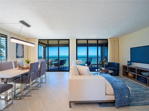 Vanderbilt Beach Real Estate