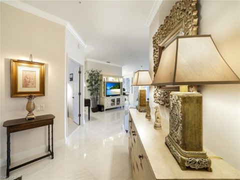 Vanderbilt Country Club Naples Florida Condos for Sale