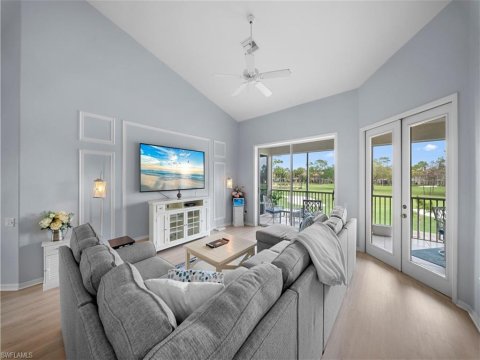 Vanderbilt Country Club Naples Real Estate