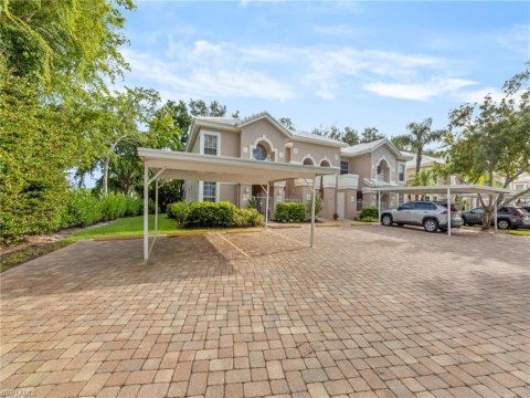 Vanderbilt Lakes Bonita Springs Florida Condos for Sale