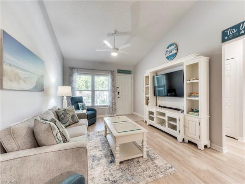 Vanderbilt Lakes Bonita Springs Florida Condos for Sale