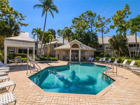 Vanderbilt Lakes Bonita Springs Florida Condos for Sale