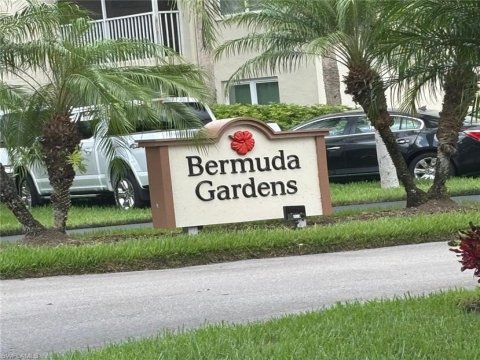 Vanderbilt Lakes Bonita Springs Florida Real Estate