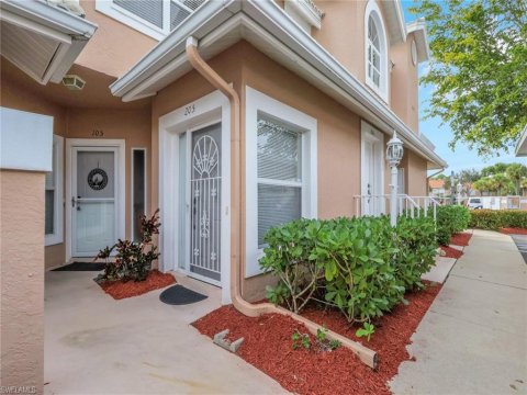Vanderbilt Lakes Bonita Springs Florida Real Estate