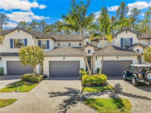 Vanderbilt Reserve Naples Florida Real Estate