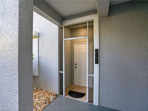 Vanderbilt Villas Naples Real Estate