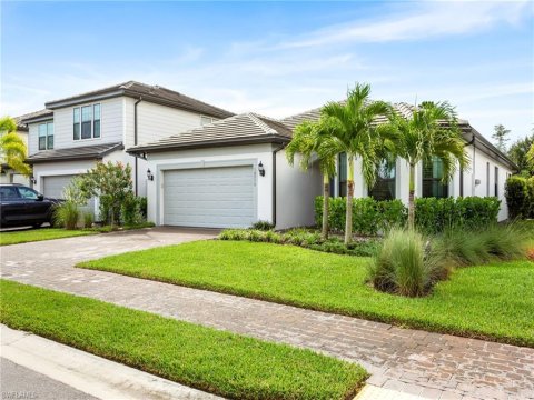 Ventana Pointe Naples Florida Real Estate