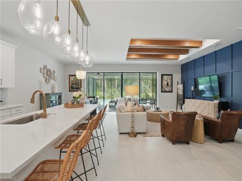 Ventana Pointe Real Estate