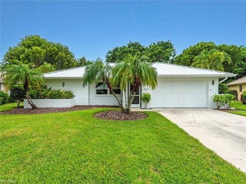 Victoria Park Naples Florida Real Estate
