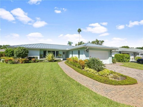 Victoria Park Naples Florida Real Estate