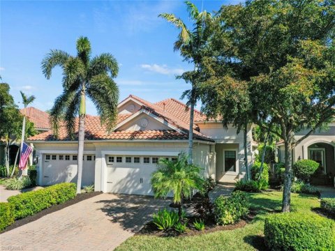 Villa Palmeras Estero Florida Real Estate