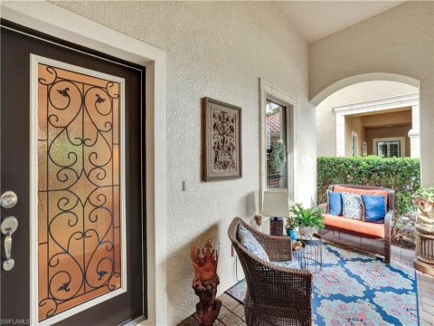 Villa Palmeras Estero Real Estate