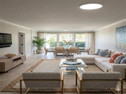 Village Green Naples Florida Real Estate