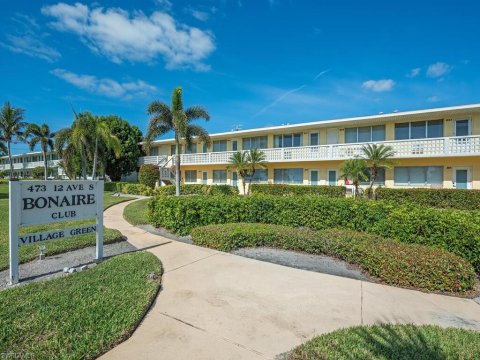 Village Green Naples Florida Real Estate