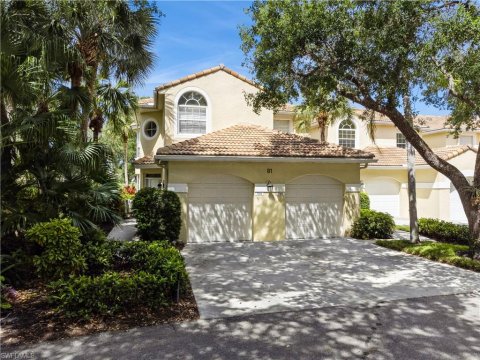 Vineyards Naples Florida Condos for Sale