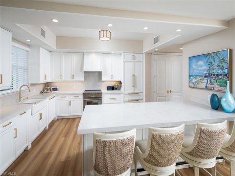 Vineyards Naples Florida Condos for Sale