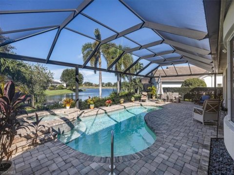 Vineyards Naples Real Estate