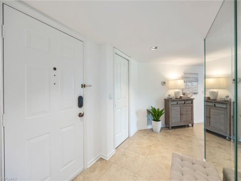 Vineyards Naples Real Estate