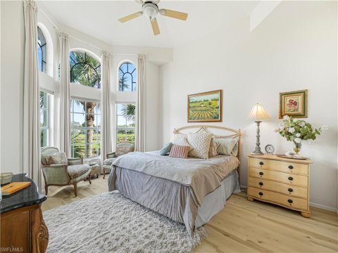 Vineyards Naples Real Estate