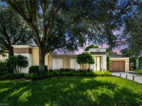 Walden Oaks Naples Florida Homes for Sale
