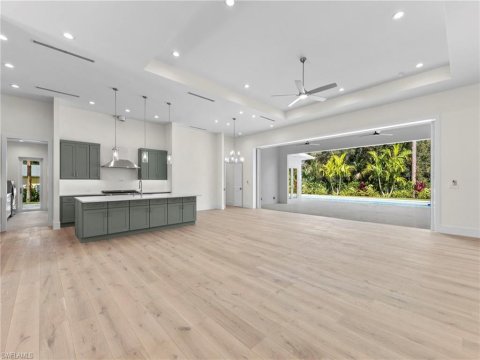 Weber Woods Naples Florida Real Estate