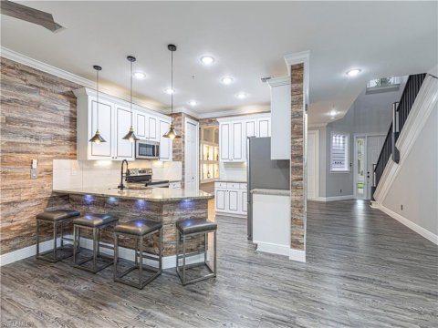 Whippoorwill Naples Florida Condos for Sale