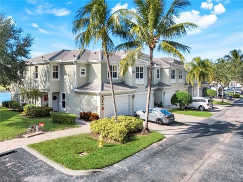 Whippoorwill Naples Florida Condos for Sale