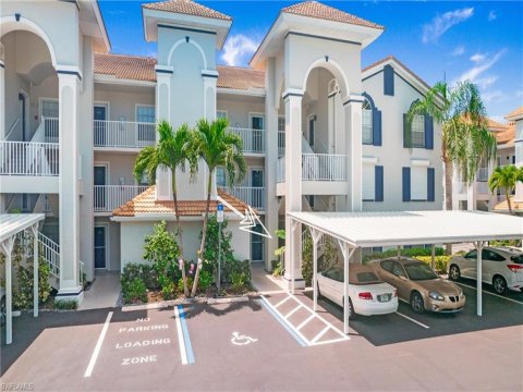 Wiggins Bay Naples Real Estate