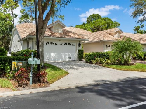 Wiggins Bay Naples Real Estate