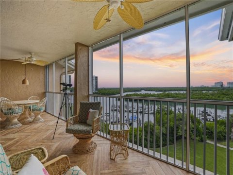 Wiggins Bay Naples Real Estate