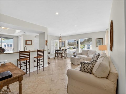 Wiggins Bay Naples Real Estate