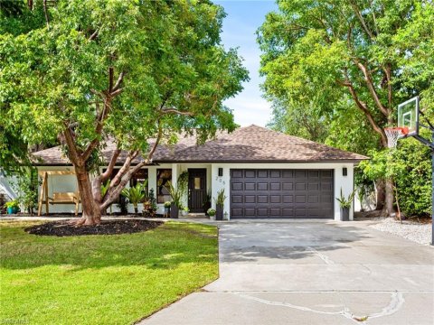 Willoughby Acres Naples Florida Homes for Sale