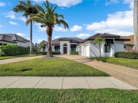 Wilshire Lakes Naples Florida Homes for Sale