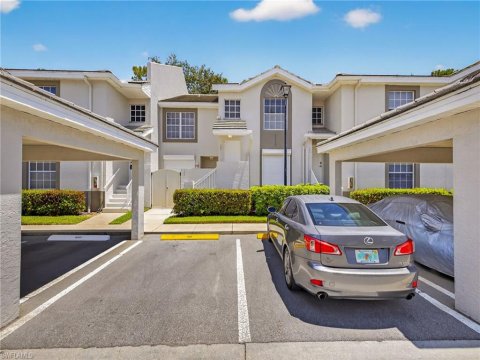 Wilshire Lakes Naples Florida Real Estate