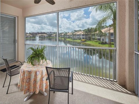 Wilshire Lakes Naples Real Estate