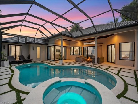 Wilshire Lakes Naples Real Estate