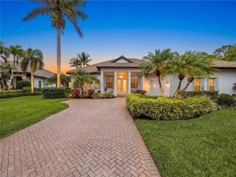 Wilshire Lakes Real Estate