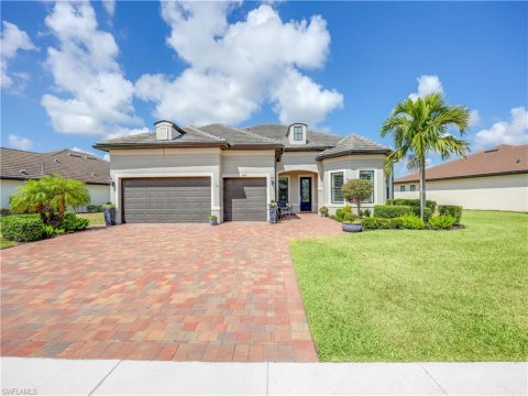 Winding Cypress Naples Florida Homes for Sale